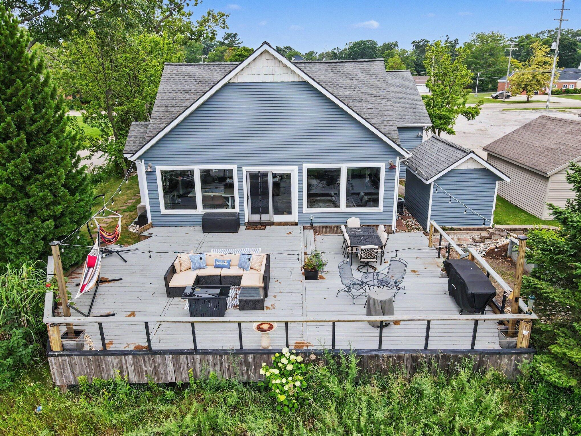 1102 Central Avenue Muskegon MI 49445