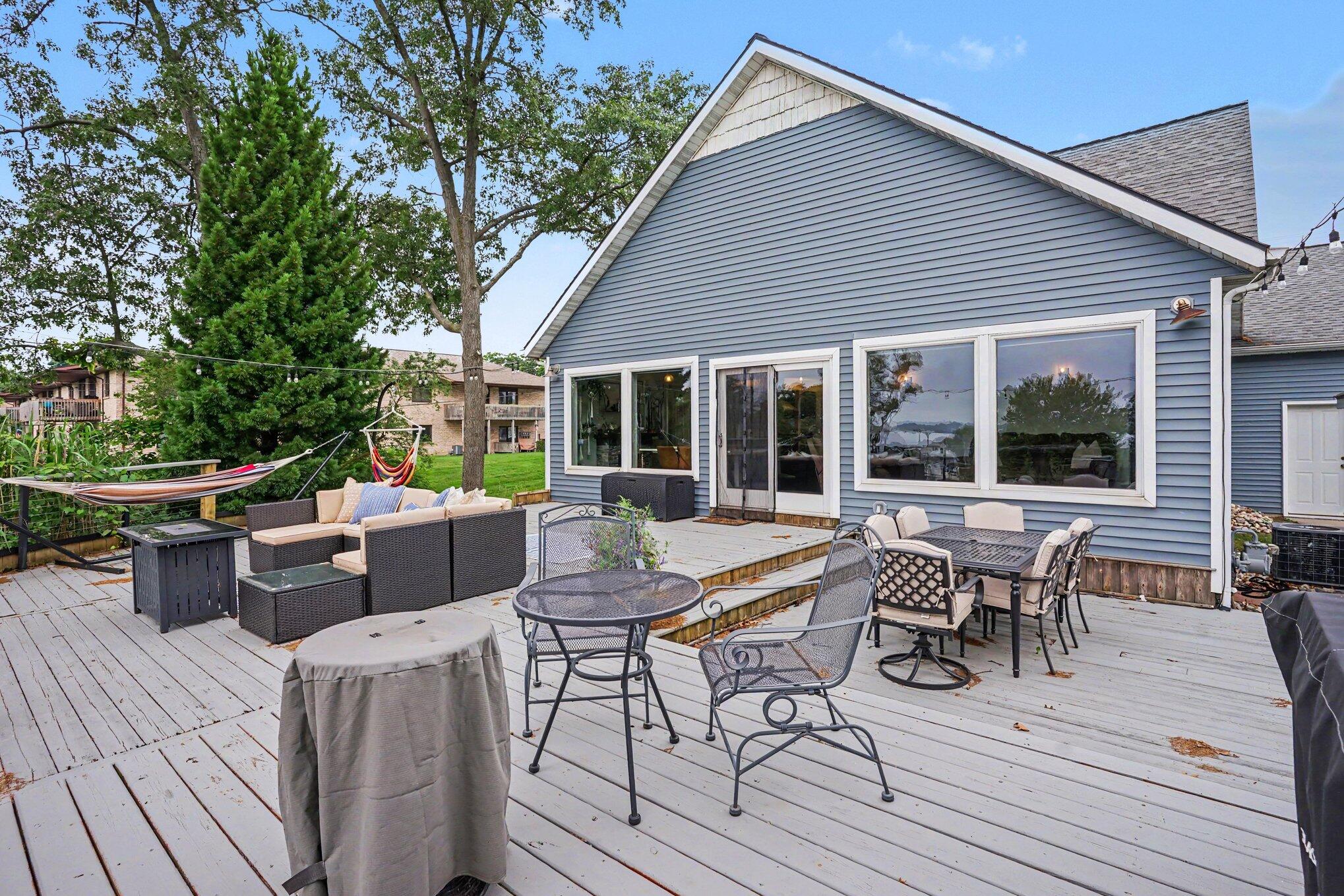 1102 Central Avenue Muskegon MI 49445