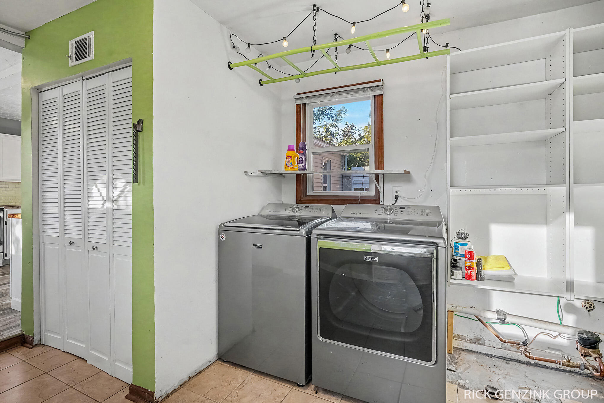 297 W 30th Street Holland MI 49423
