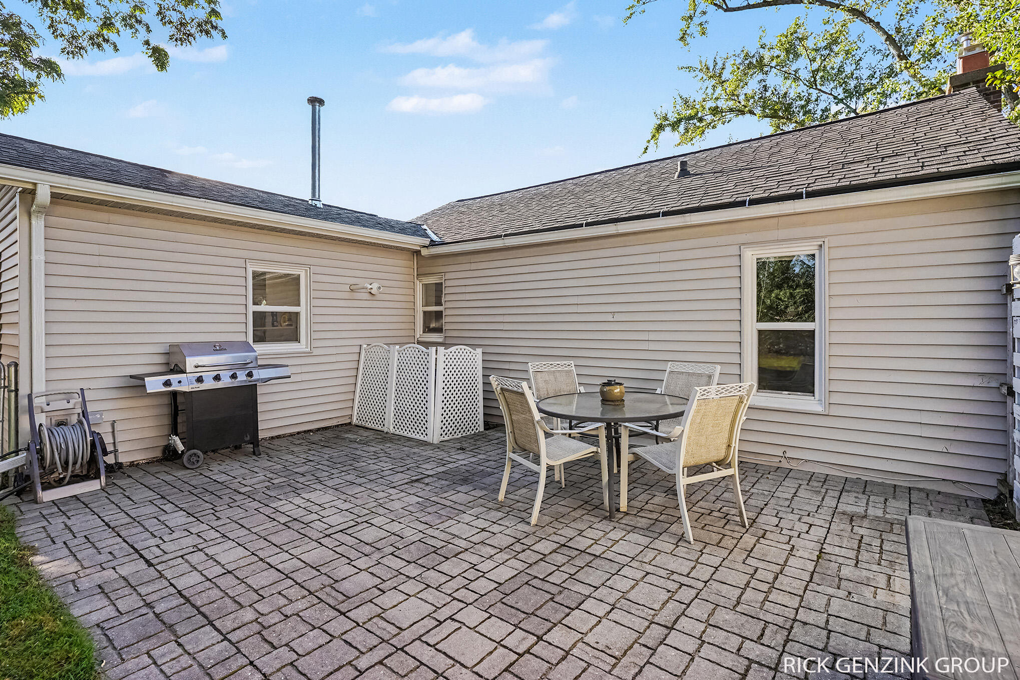 297 W 30th Street Holland MI 49423