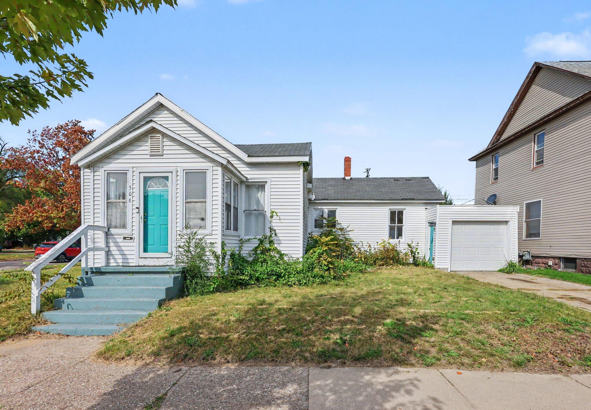 506 W Muskegon Avenue Muskegon MI 49441