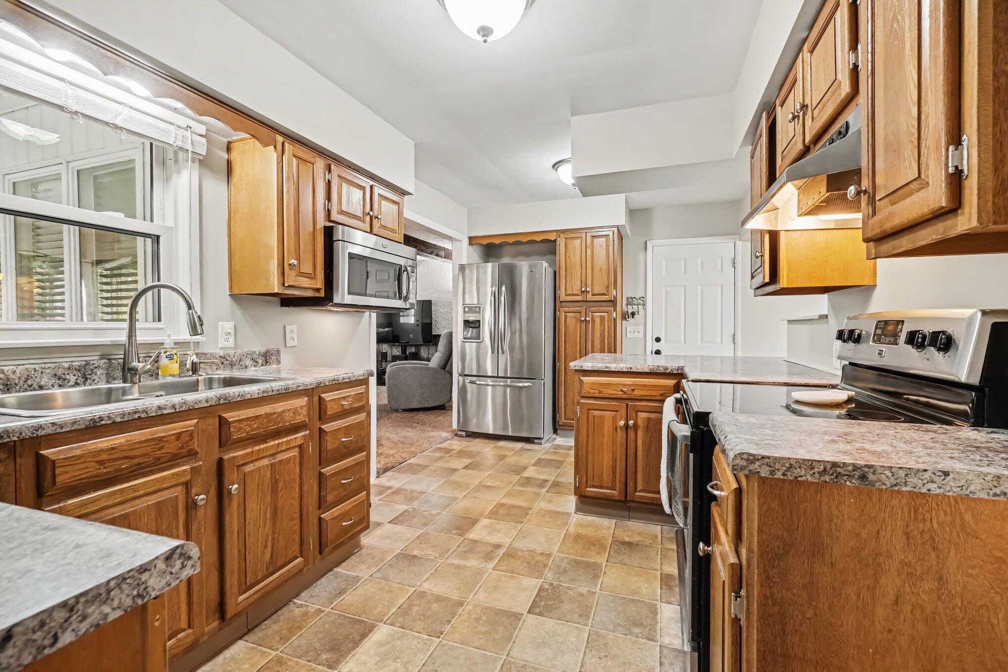 6821 Shoreham Street Portage MI 49024