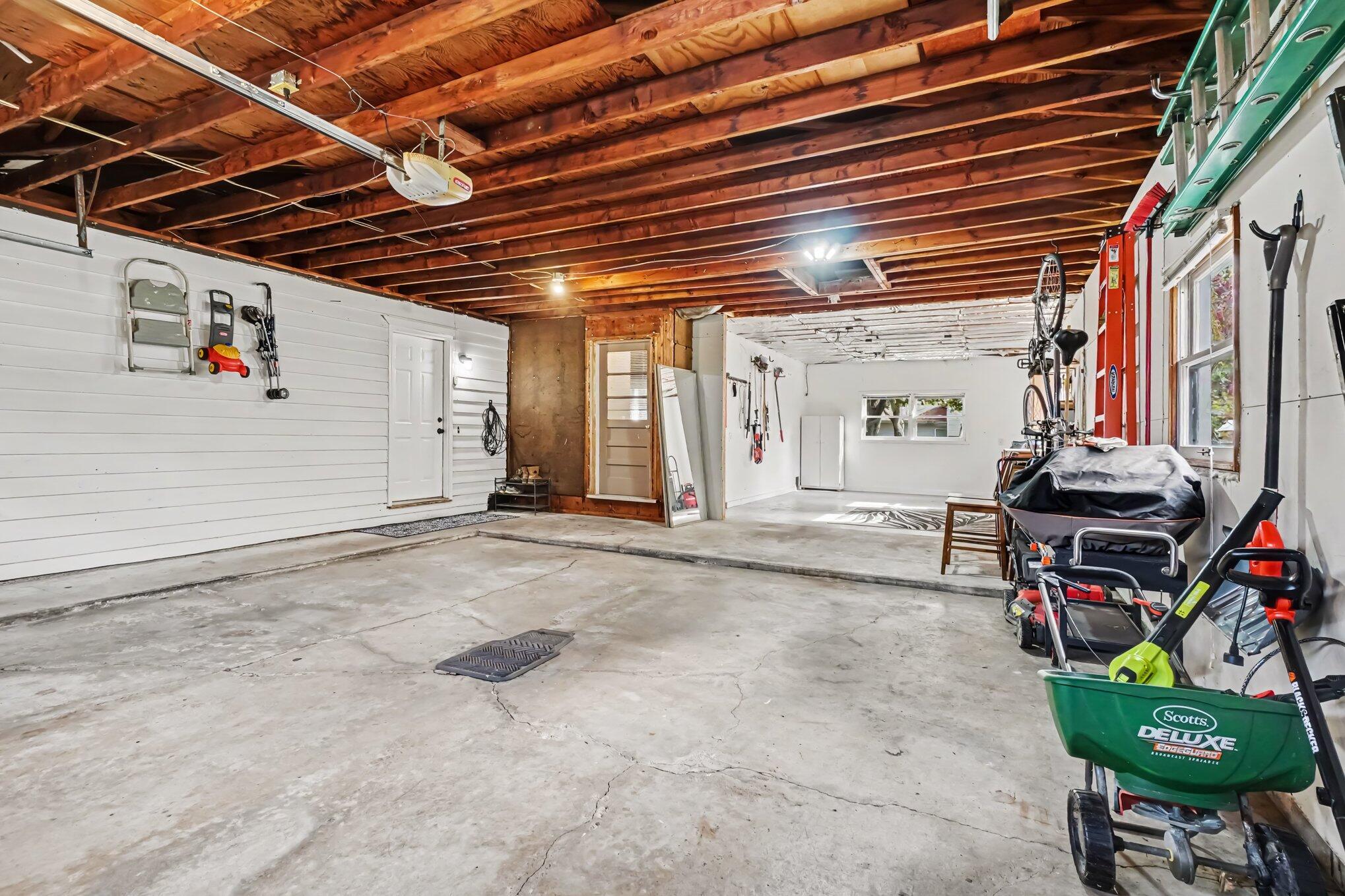 6821 Shoreham Street Portage MI 49024
