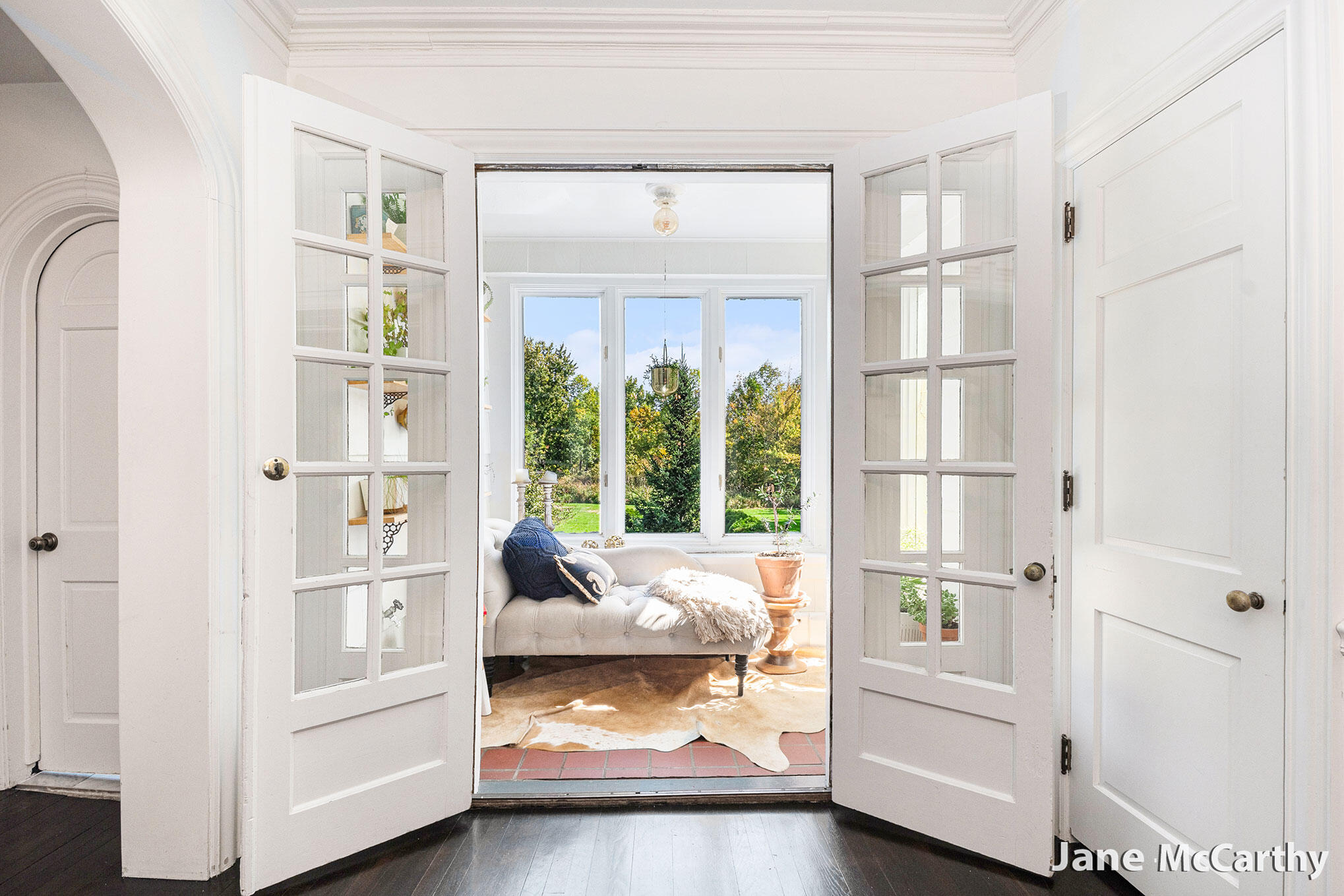 270 Lakeside Drive SE East Grand Rapids MI 49506