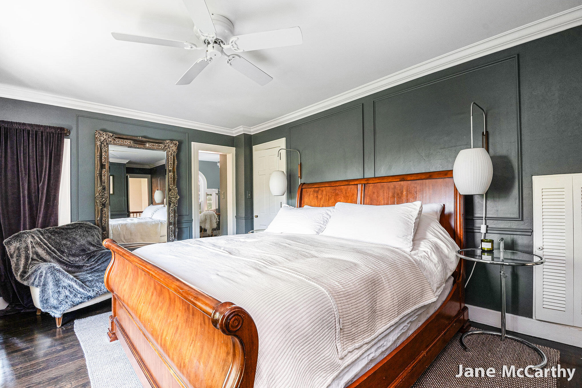 270 Lakeside Drive SE East Grand Rapids MI 49506