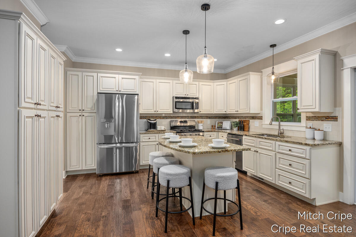5050 Tiamo Lane NE Rockford MI 49341