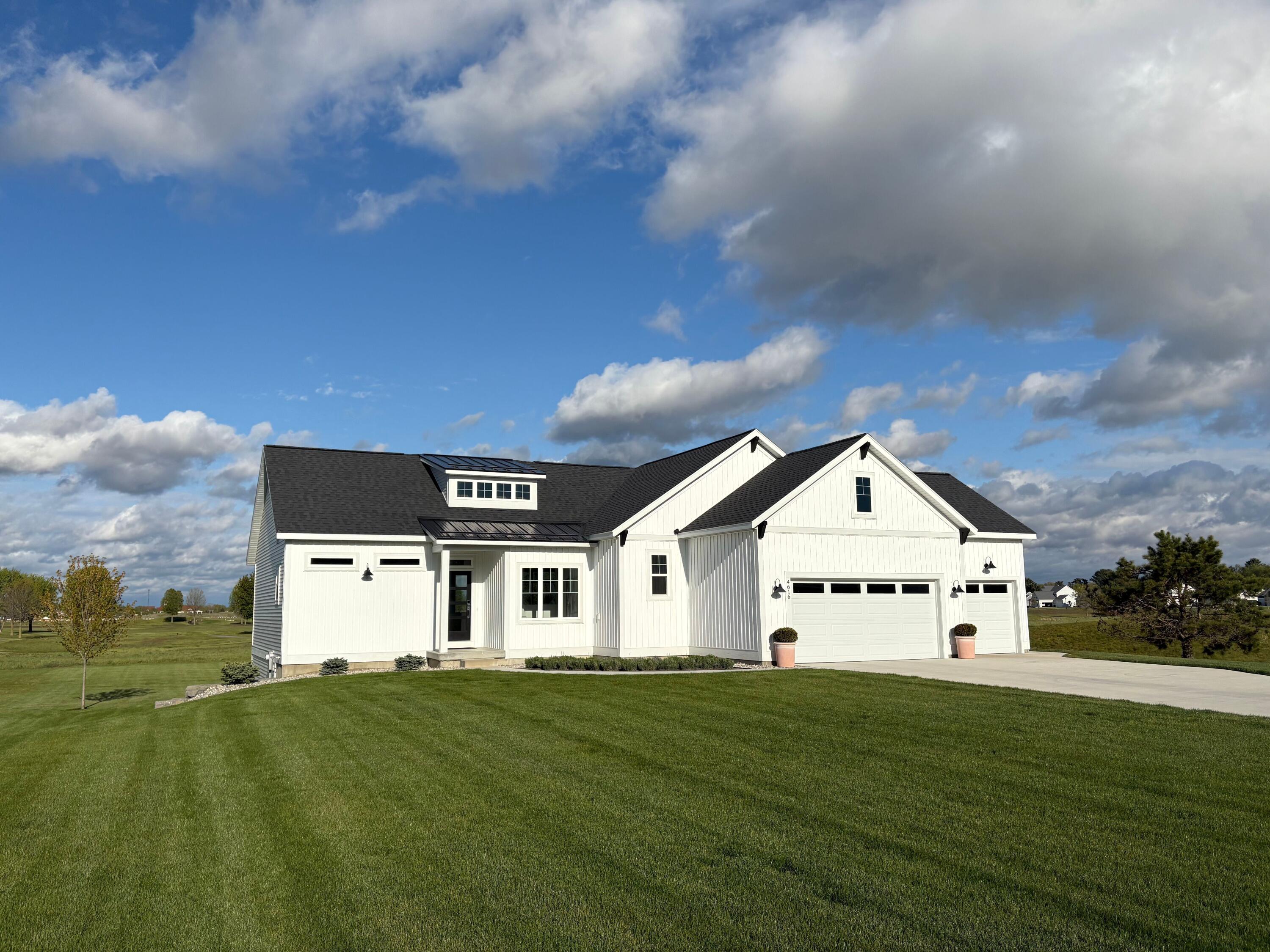 4616 Harkemas Creek Drive Holland MI 49424