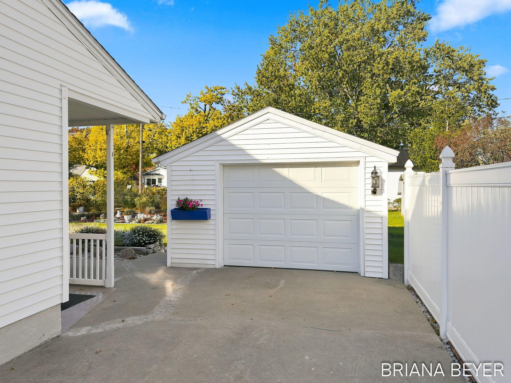 137 E 35th Street Holland MI 49423