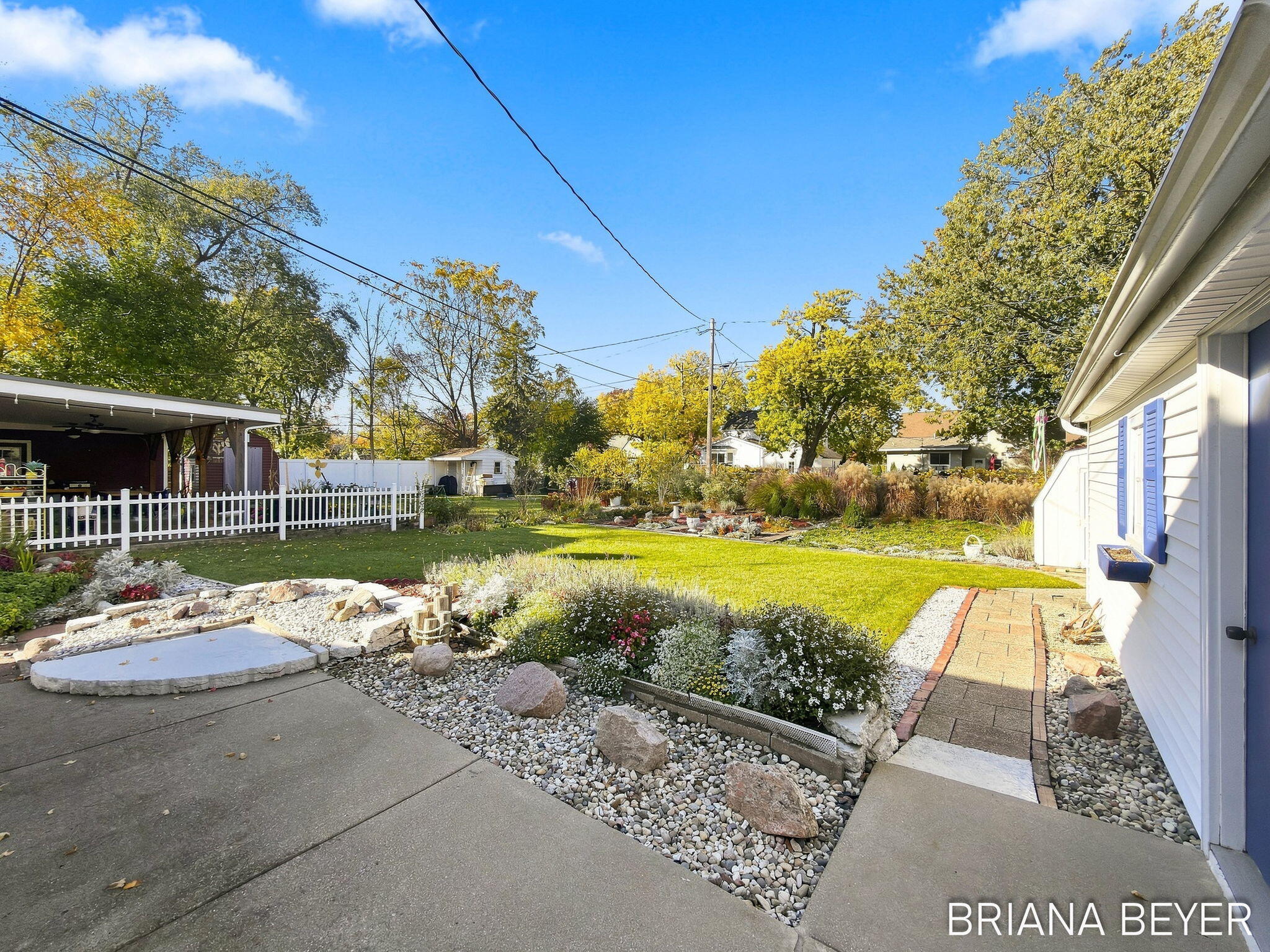 137 E 35th Street Holland MI 49423