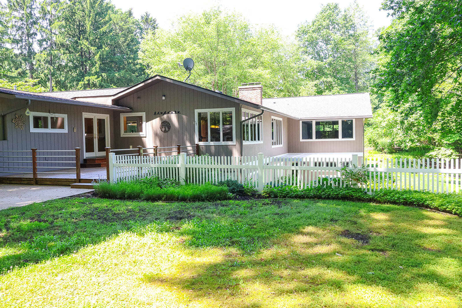 6697 Warren Woods Road Three Oaks MI 49128