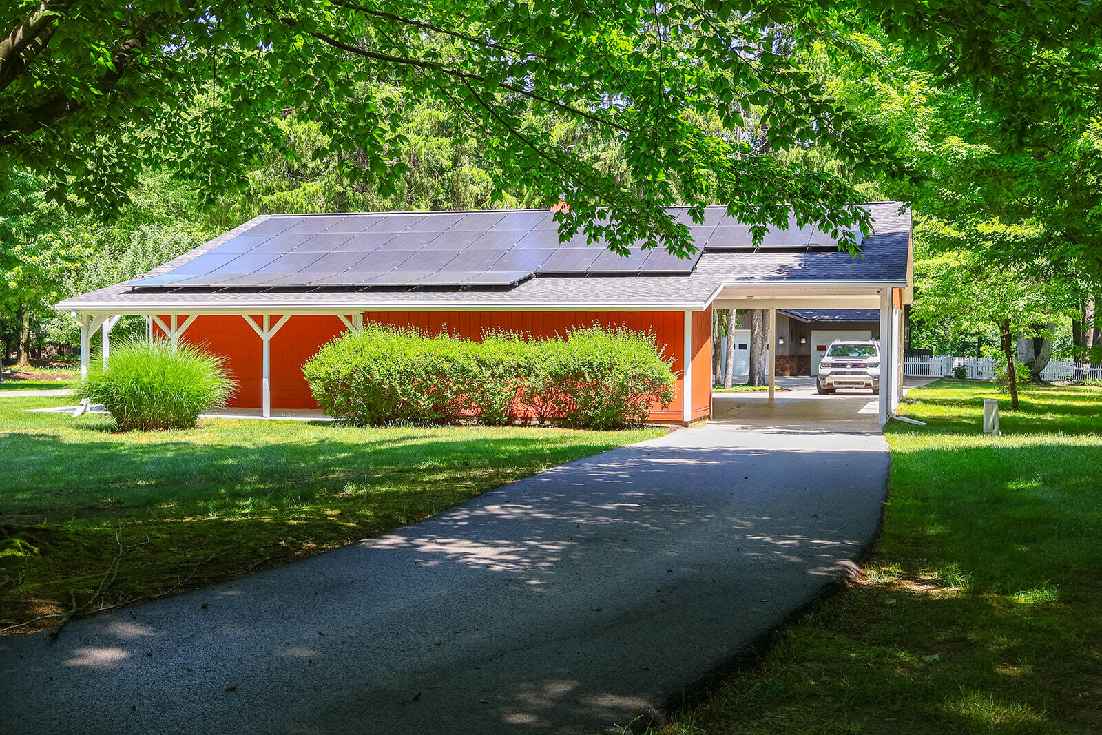 6697 Warren Woods Road Three Oaks MI 49128