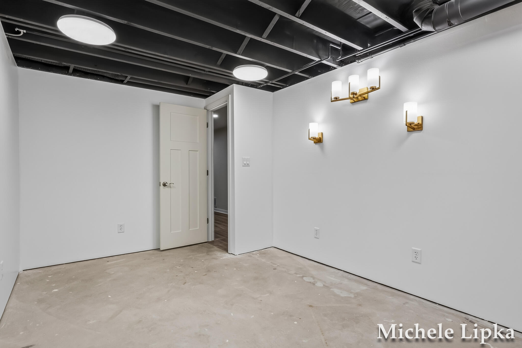 2567 Shettler Road Muskegon MI 49444