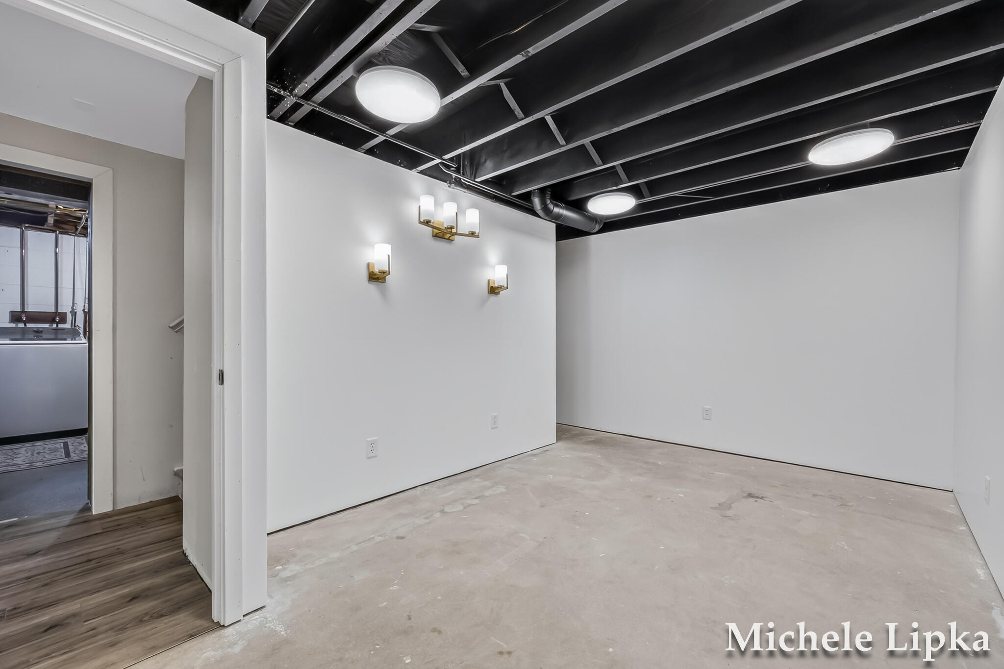 2567 Shettler Road Muskegon MI 49444