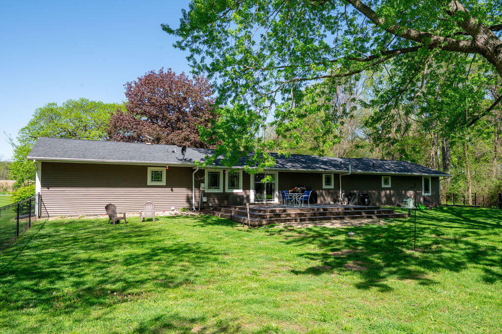 2431 Pritchard Drive Niles MI 49120