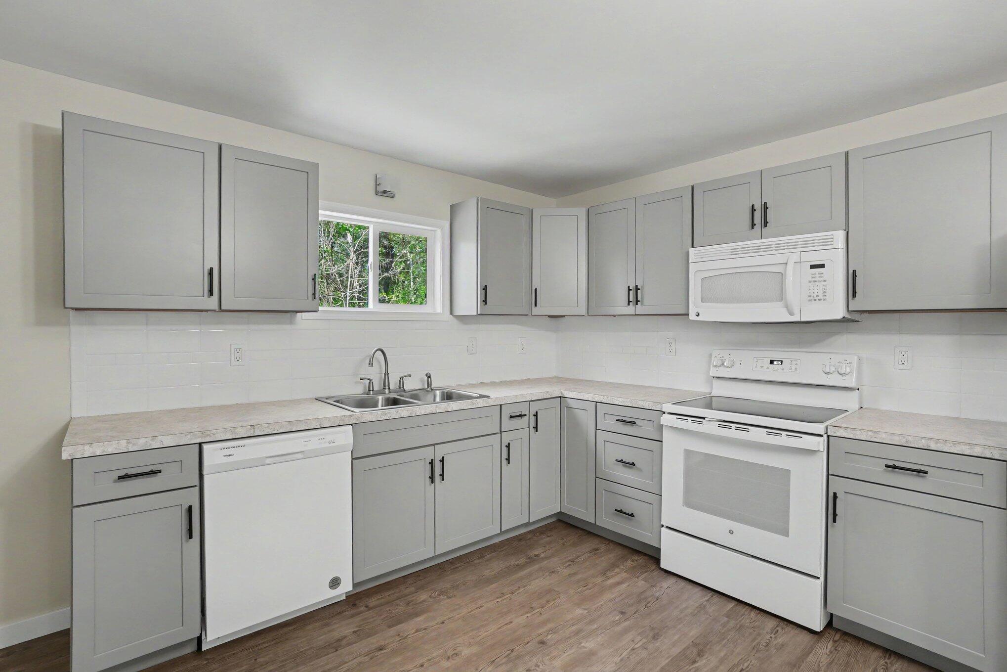 2452 54th Street Fennville MI 49408