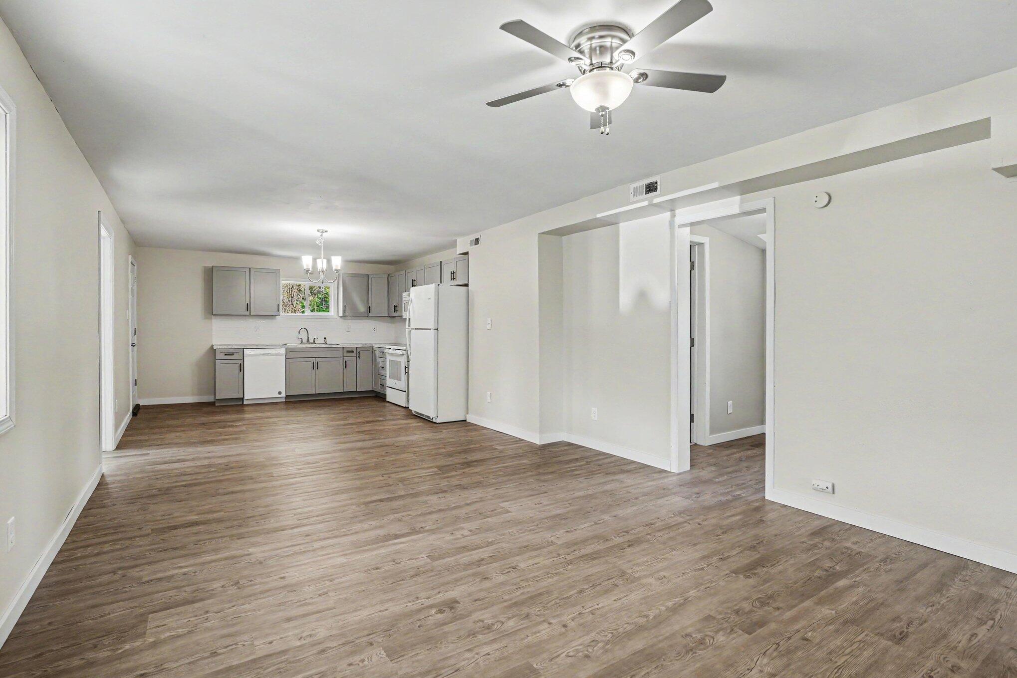 2452 54th Street Fennville MI 49408
