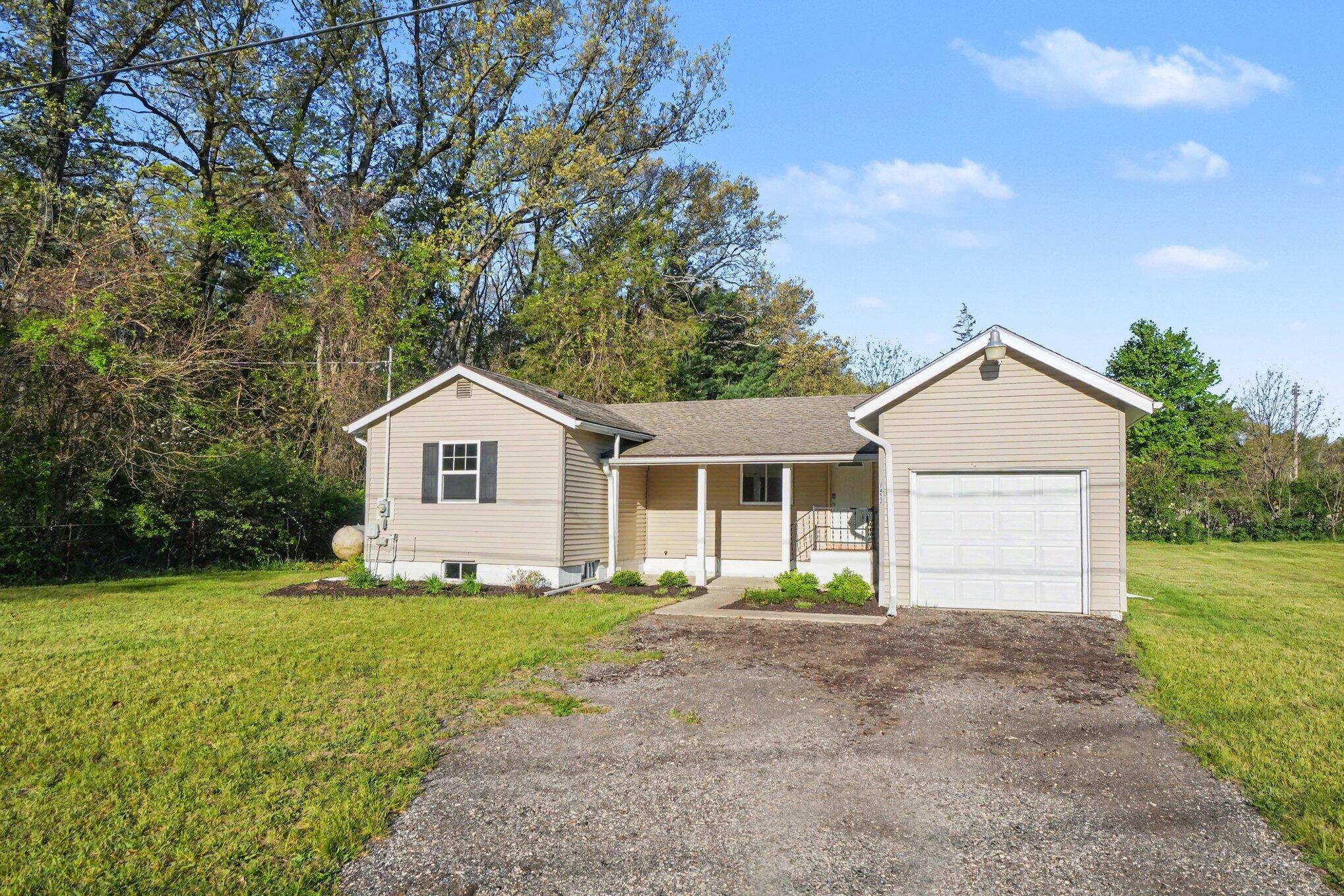 2452 54th Street Fennville MI 49408