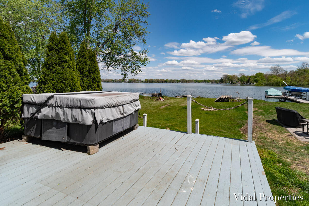 8929 Waruf Avenue Portage MI 49002