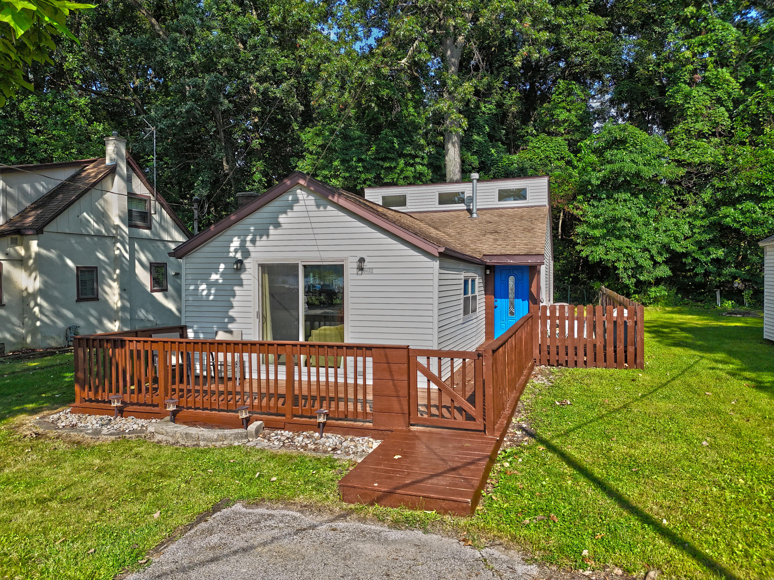 63432 N Lakeshore Drive Dowagiac MI 49047
