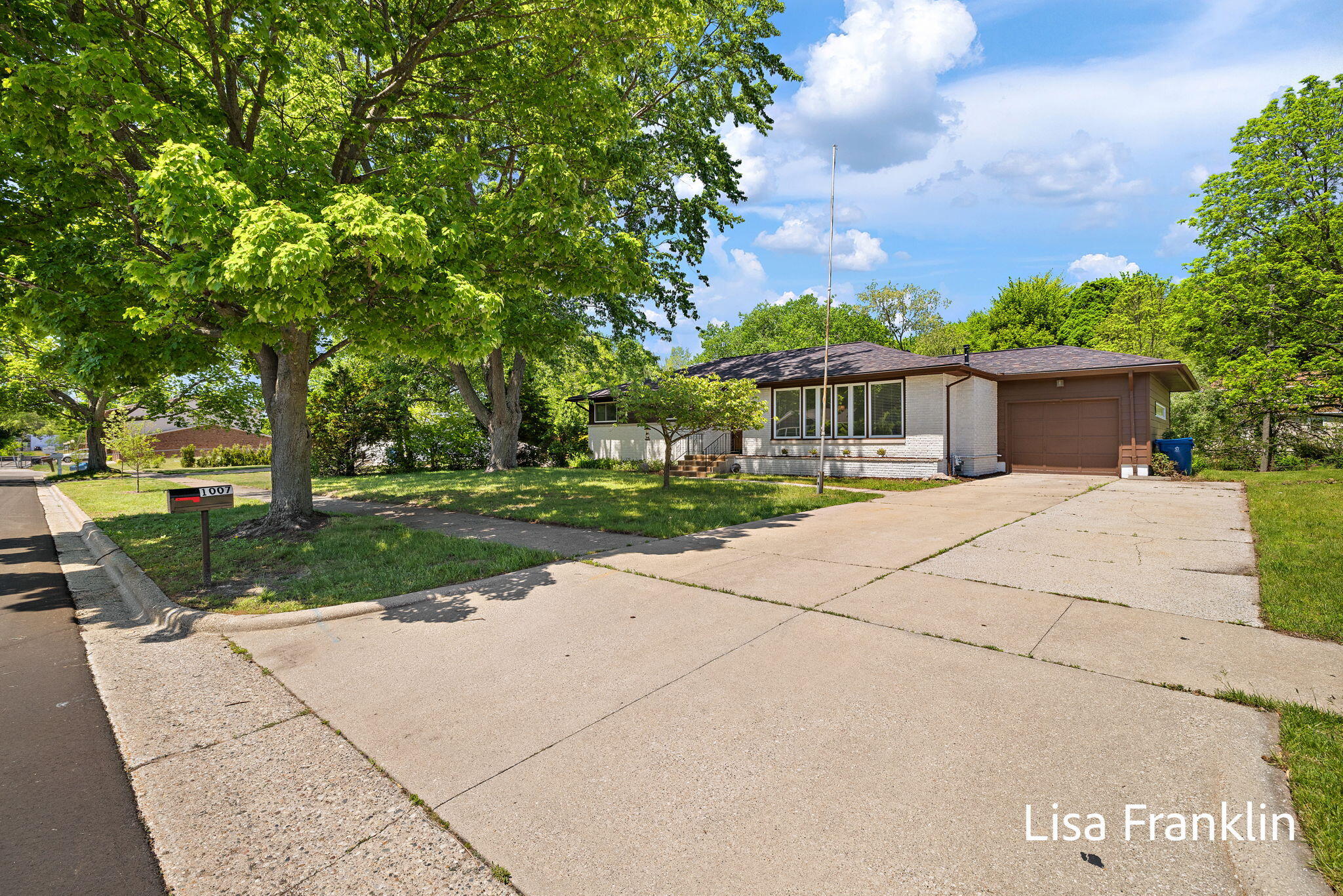 1007 Orchard Avenue Grand Haven MI 49417