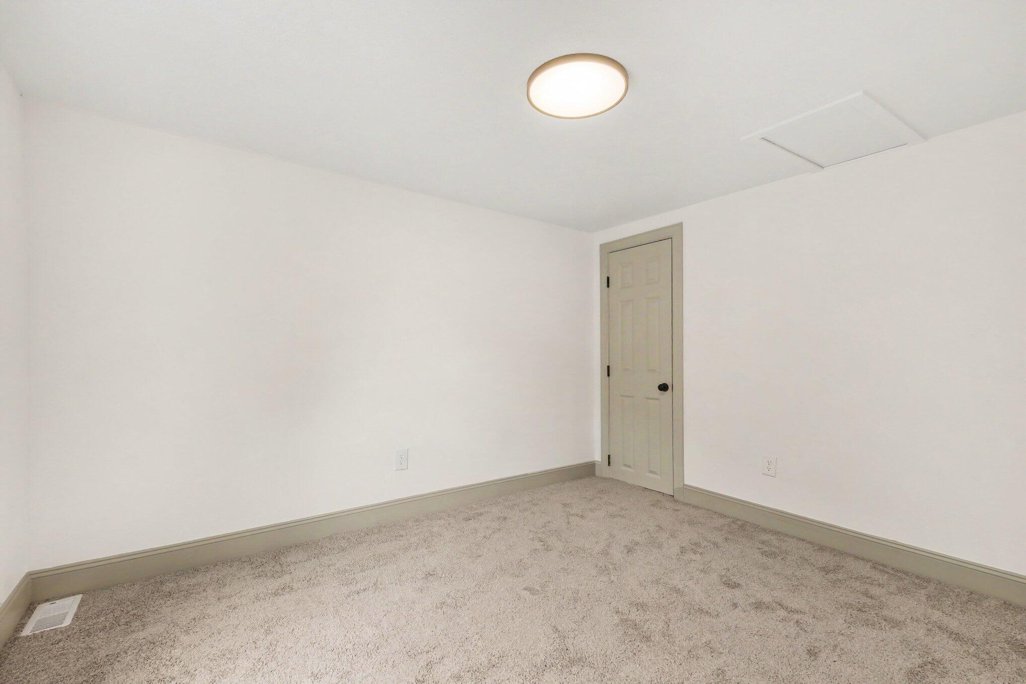 437 Woodlawn Street SE Grand Rapids MI 49507