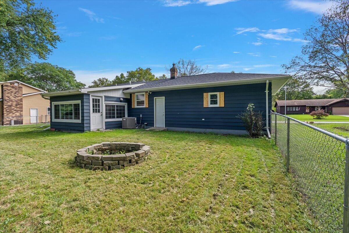 3644 Edinburgh Drive Kalamazoo MI 49006