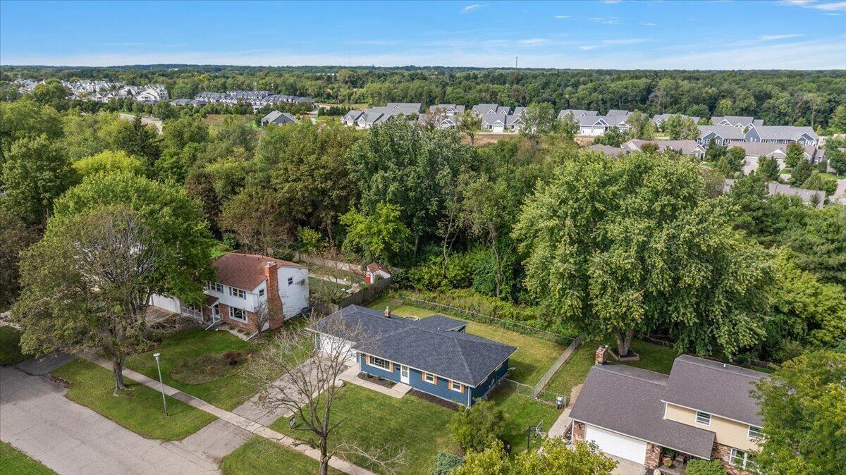 3644 Edinburgh Drive Kalamazoo MI 49006