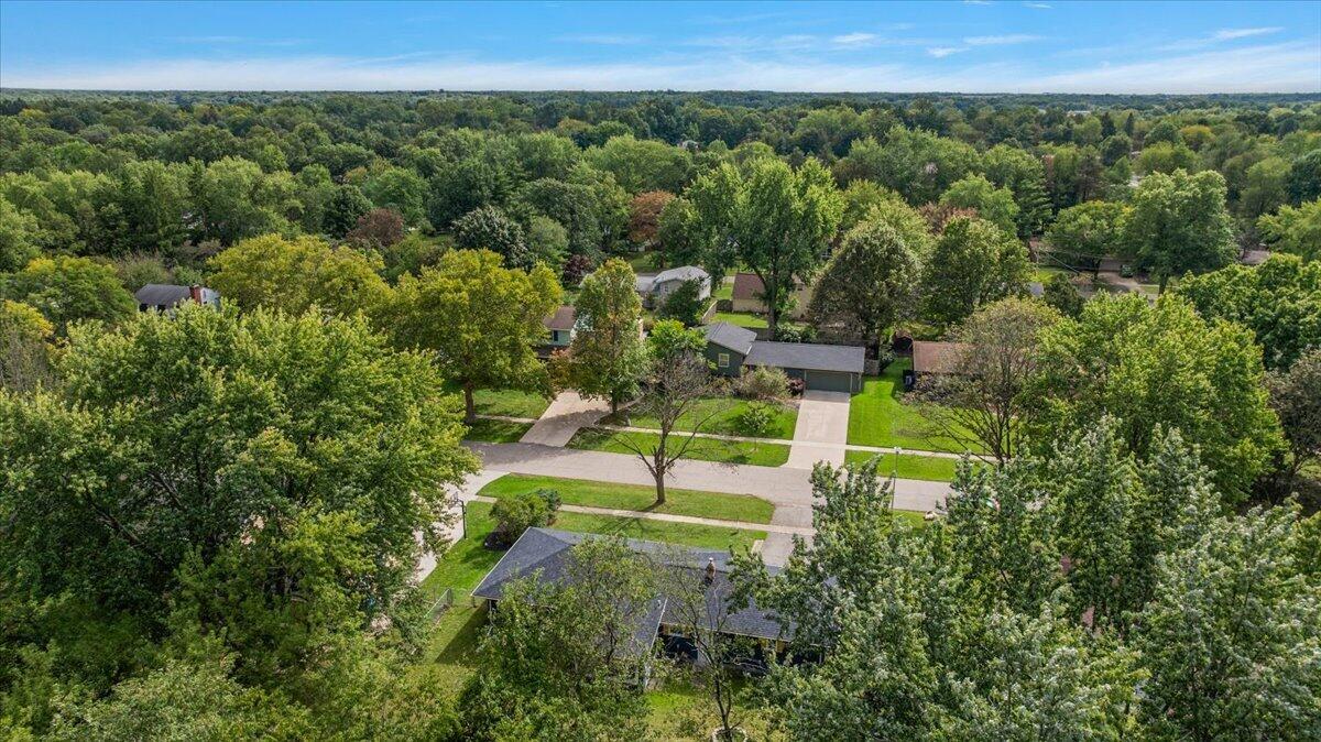 3644 Edinburgh Drive Kalamazoo MI 49006