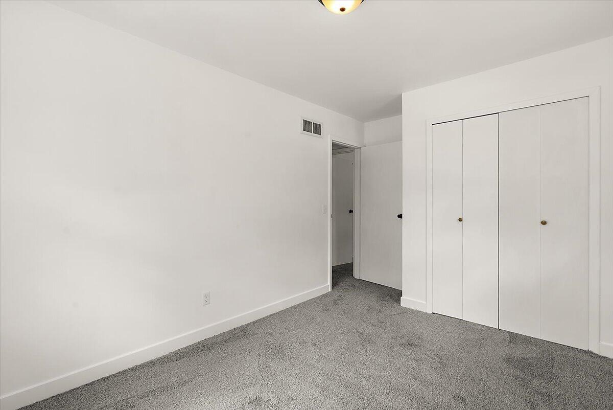 3644 Edinburgh Drive Kalamazoo MI 49006