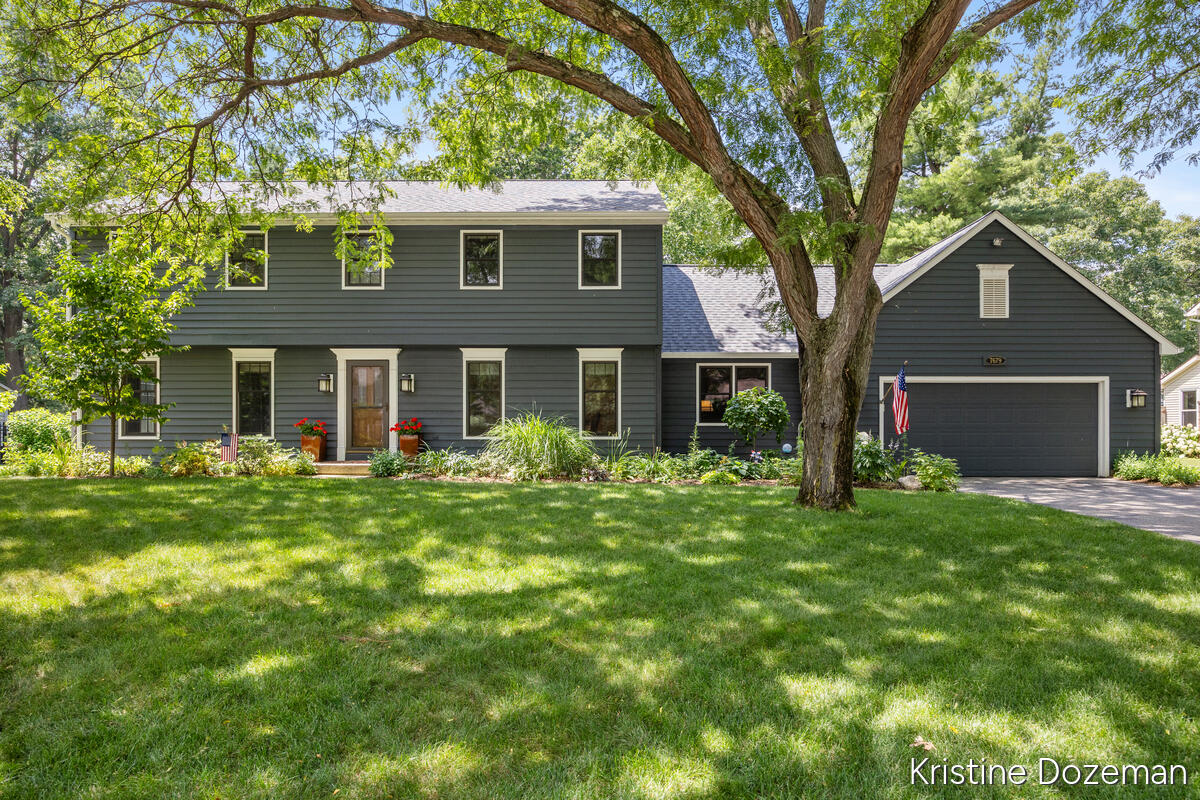 7679 Candlewood Drive SE Ada MI 49301