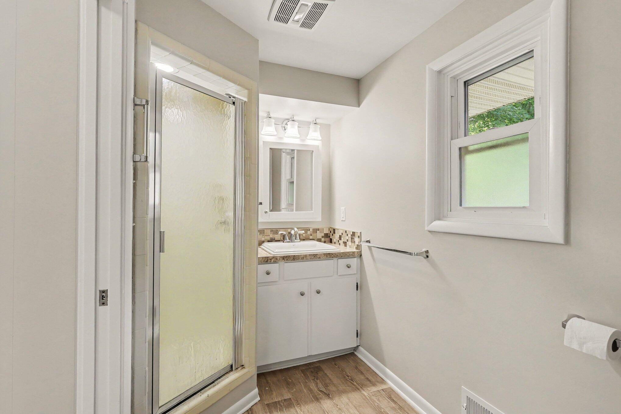997 Colonial Court Holland MI 49423