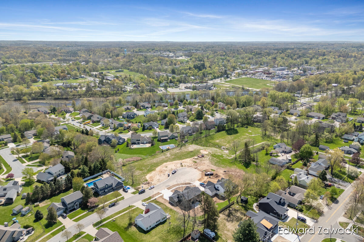 397 Rogue River View Drive Rockford MI 49341