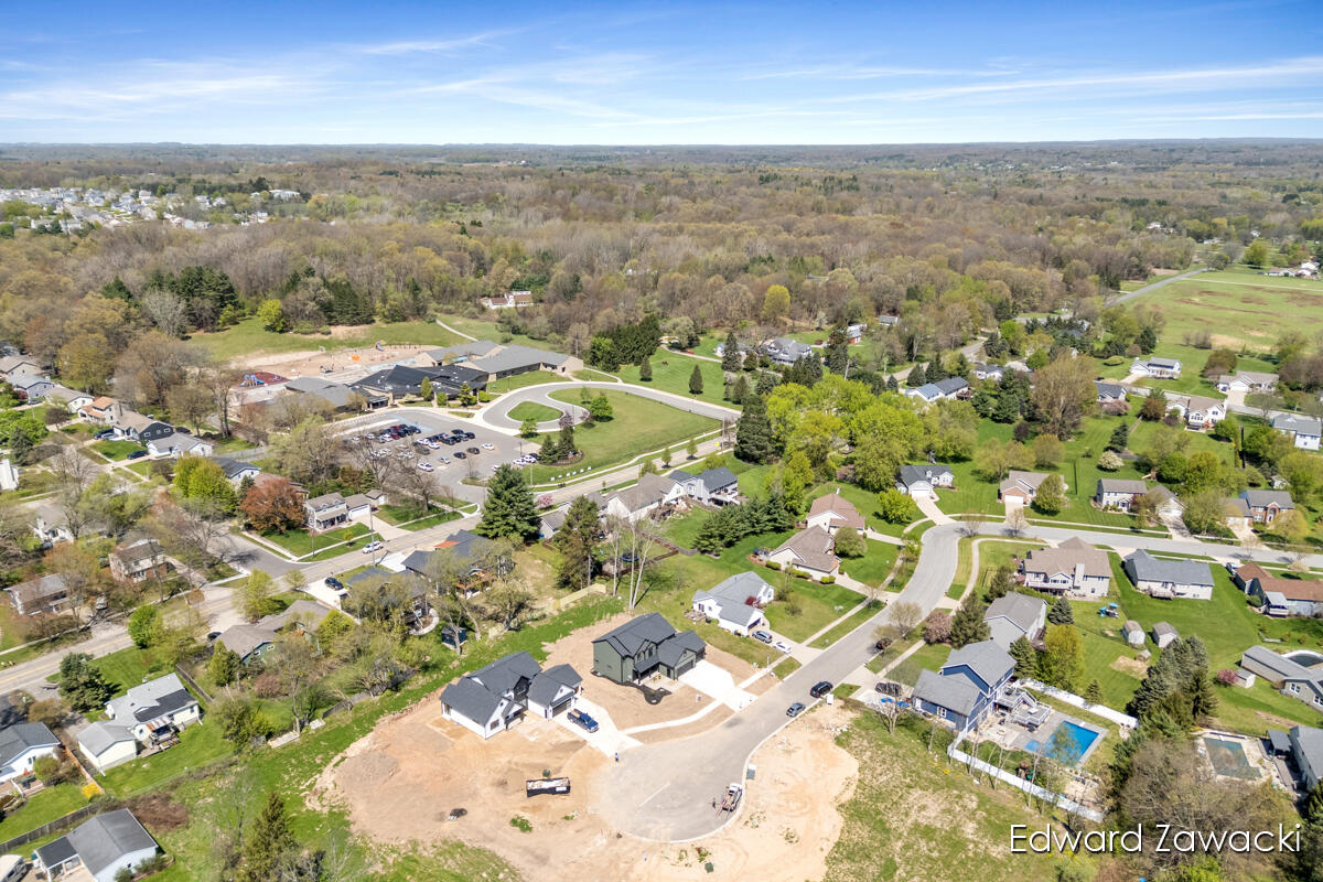 397 Rogue River View Drive Rockford MI 49341