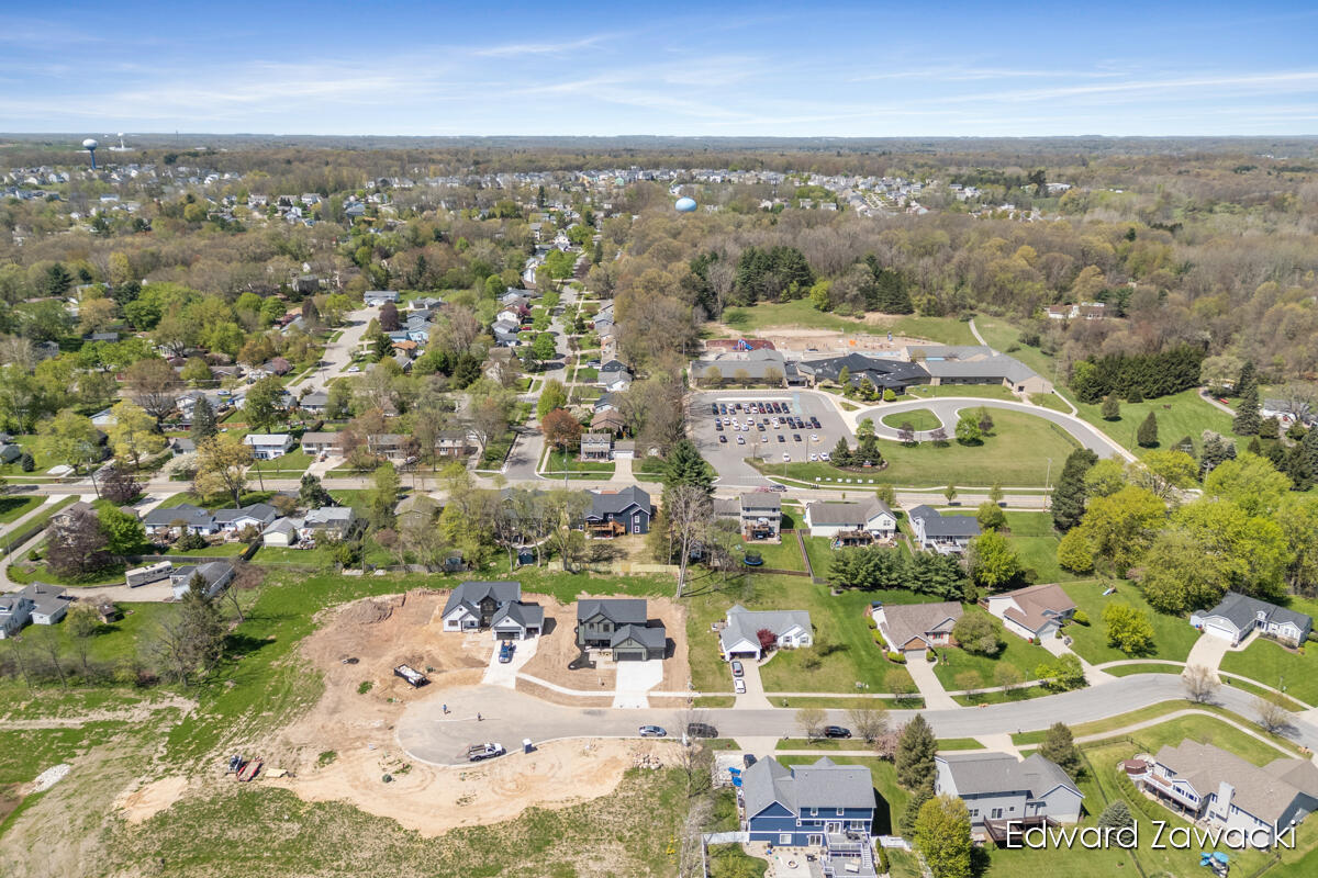 397 Rogue River View Drive Rockford MI 49341