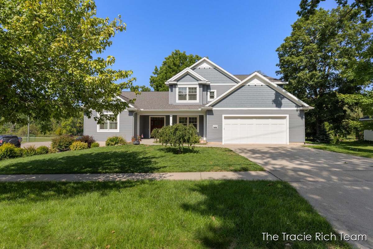 269 N Main Street Rockford MI 49341