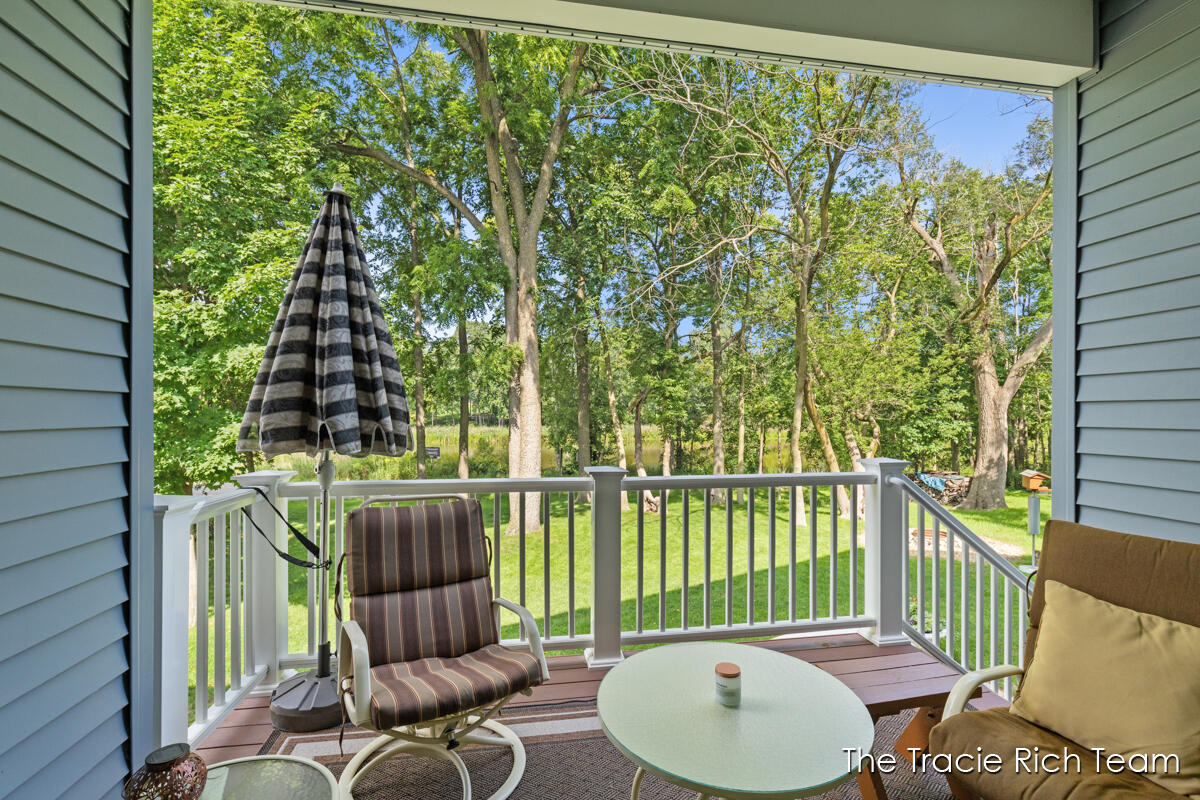 269 N Main Street Rockford MI 49341