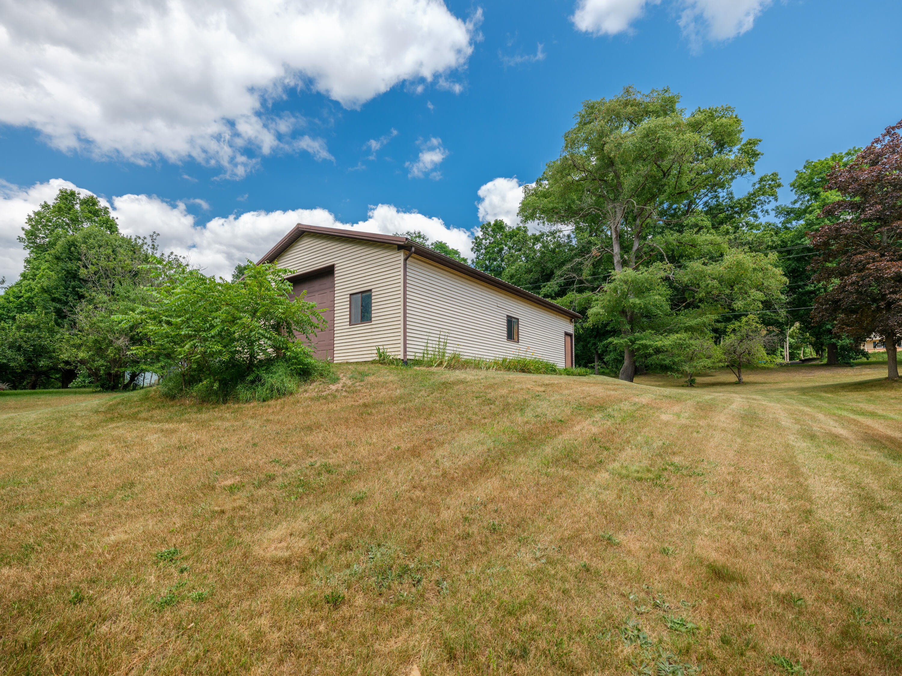 9169 N Riverview Drive Kalamazoo MI 49004
