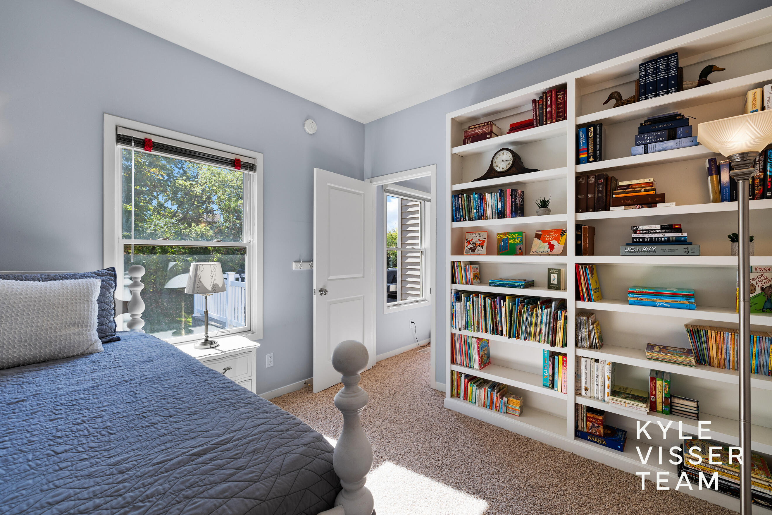 4478 Burton Forest Court SE Grand Rapids MI 49546