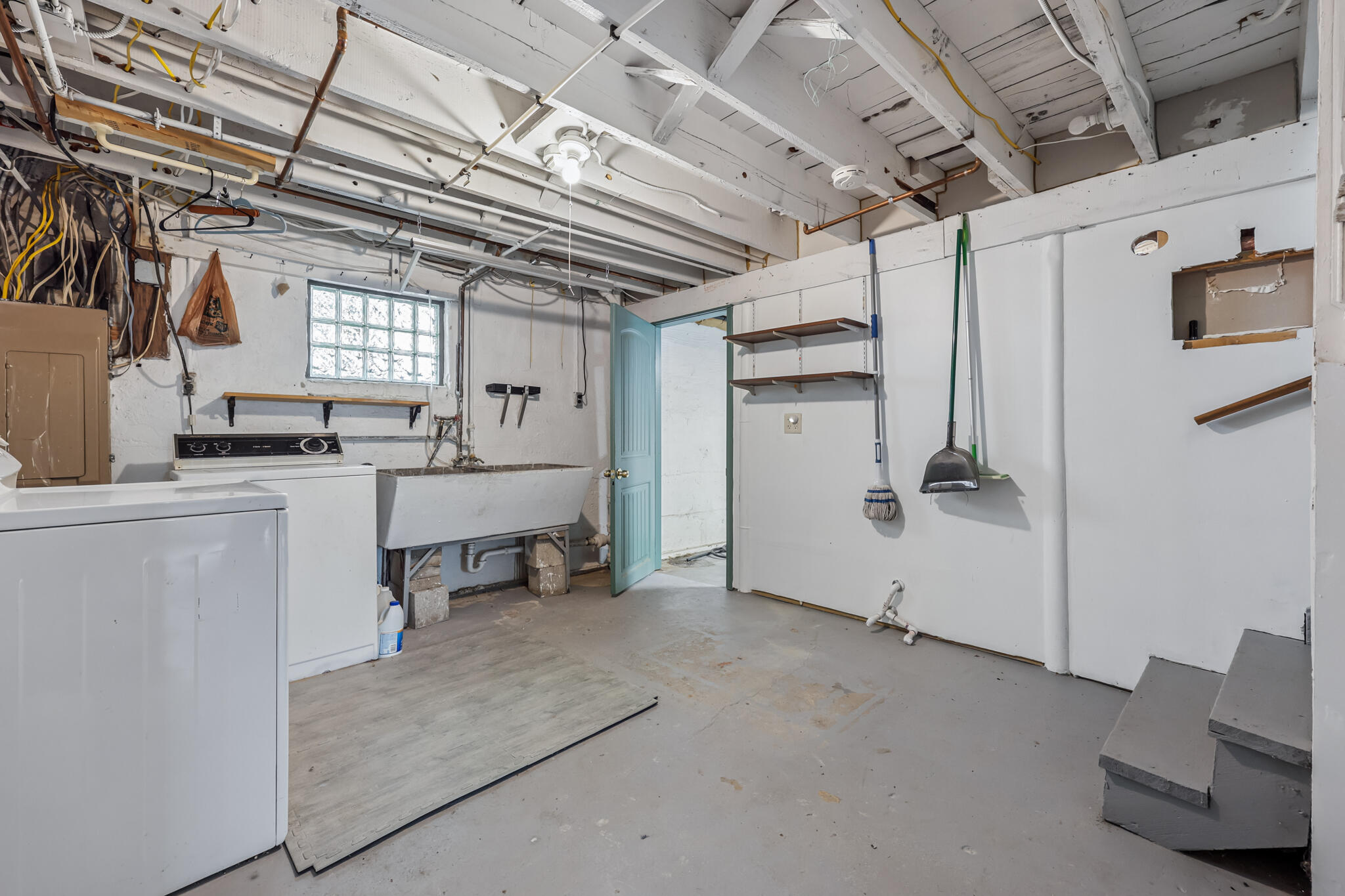 1053 W Forest Avenue Muskegon MI 49441