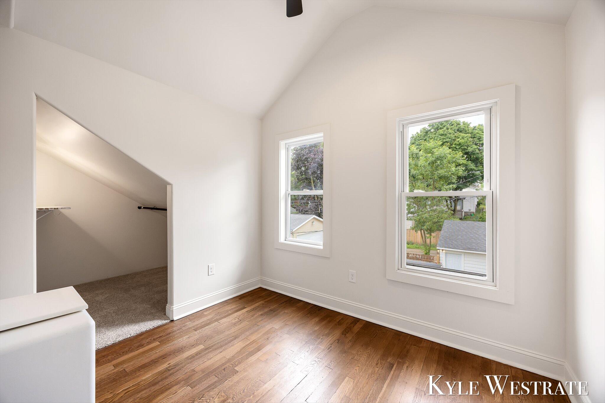 930 Powers Avenue NW Grand Rapids MI 49504