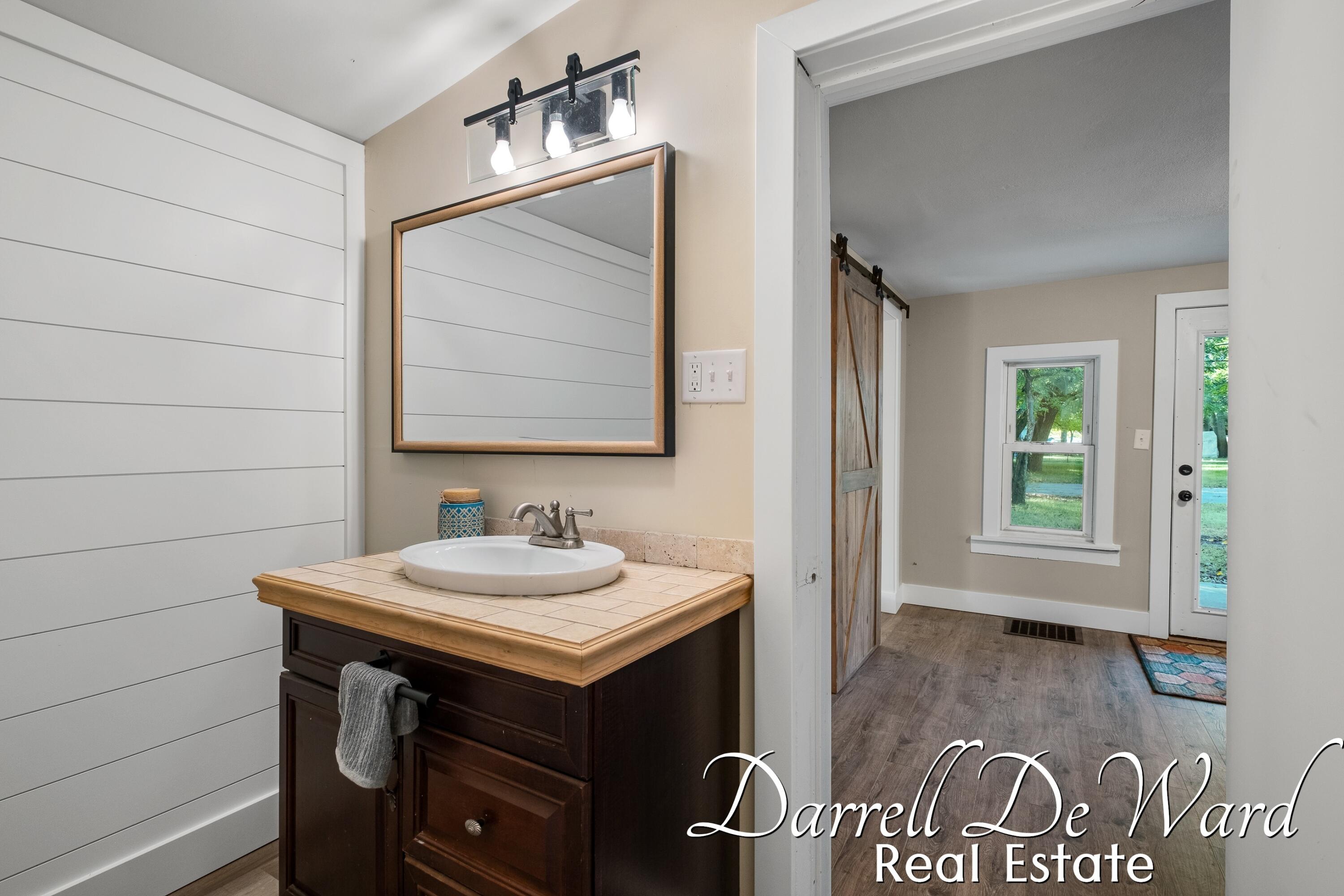 108 Hudson Street Allegan MI 49010