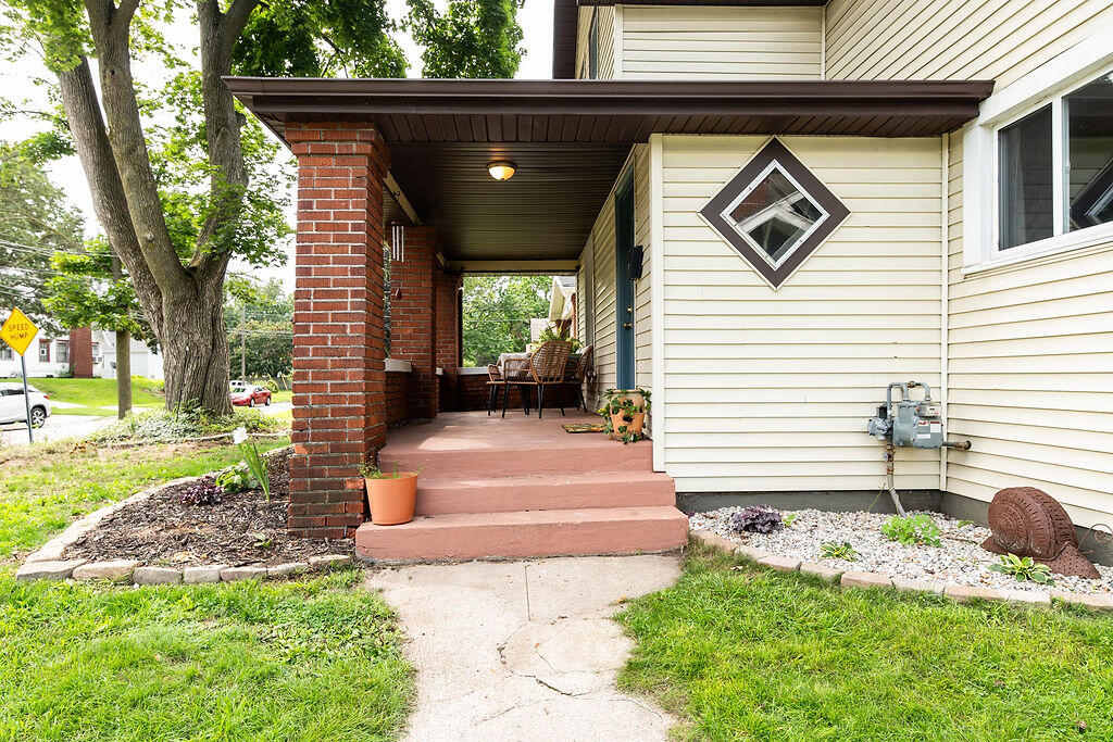 1909 Linden Avenue SE Grand Rapids MI 49507