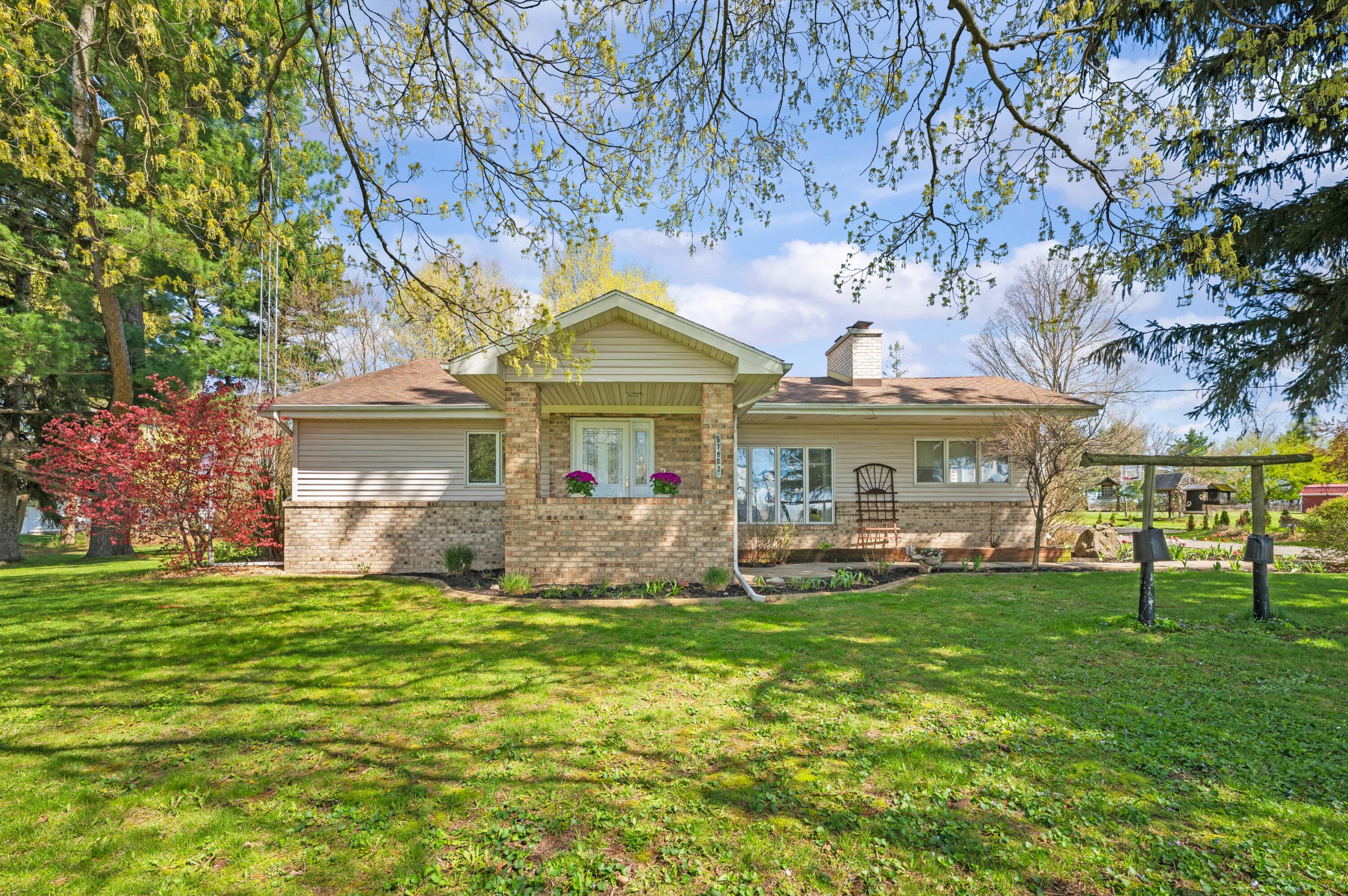 57802 92nd Avenue Dowagiac MI 49047