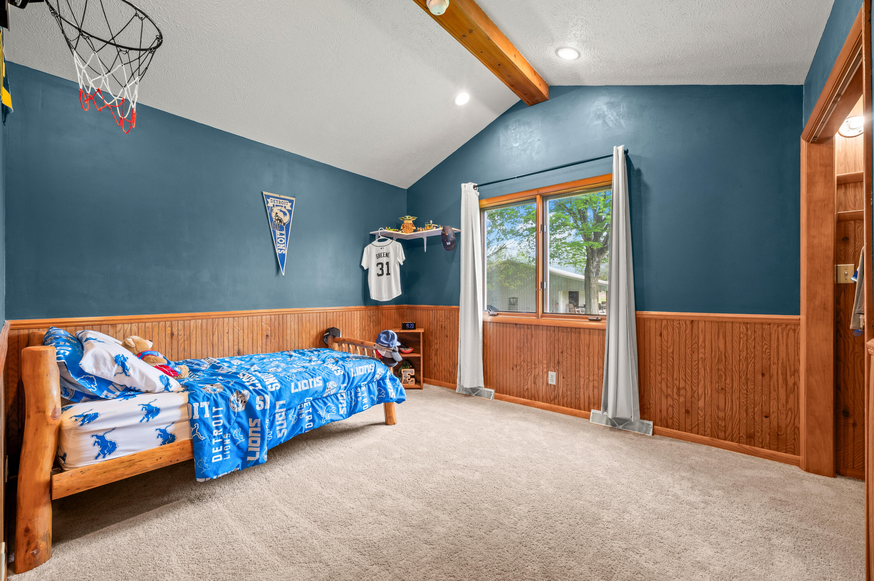 57802 92nd Avenue Dowagiac MI 49047