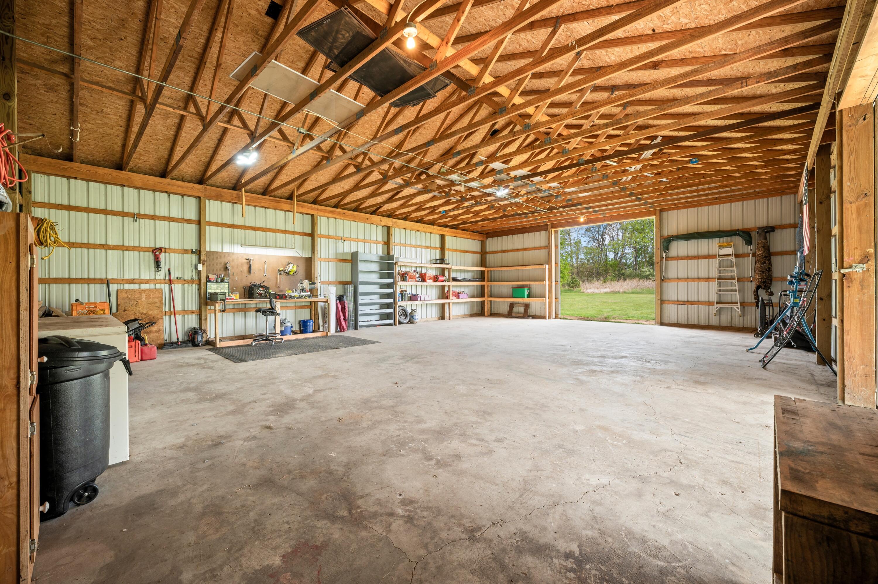57802 92nd Avenue Dowagiac MI 49047