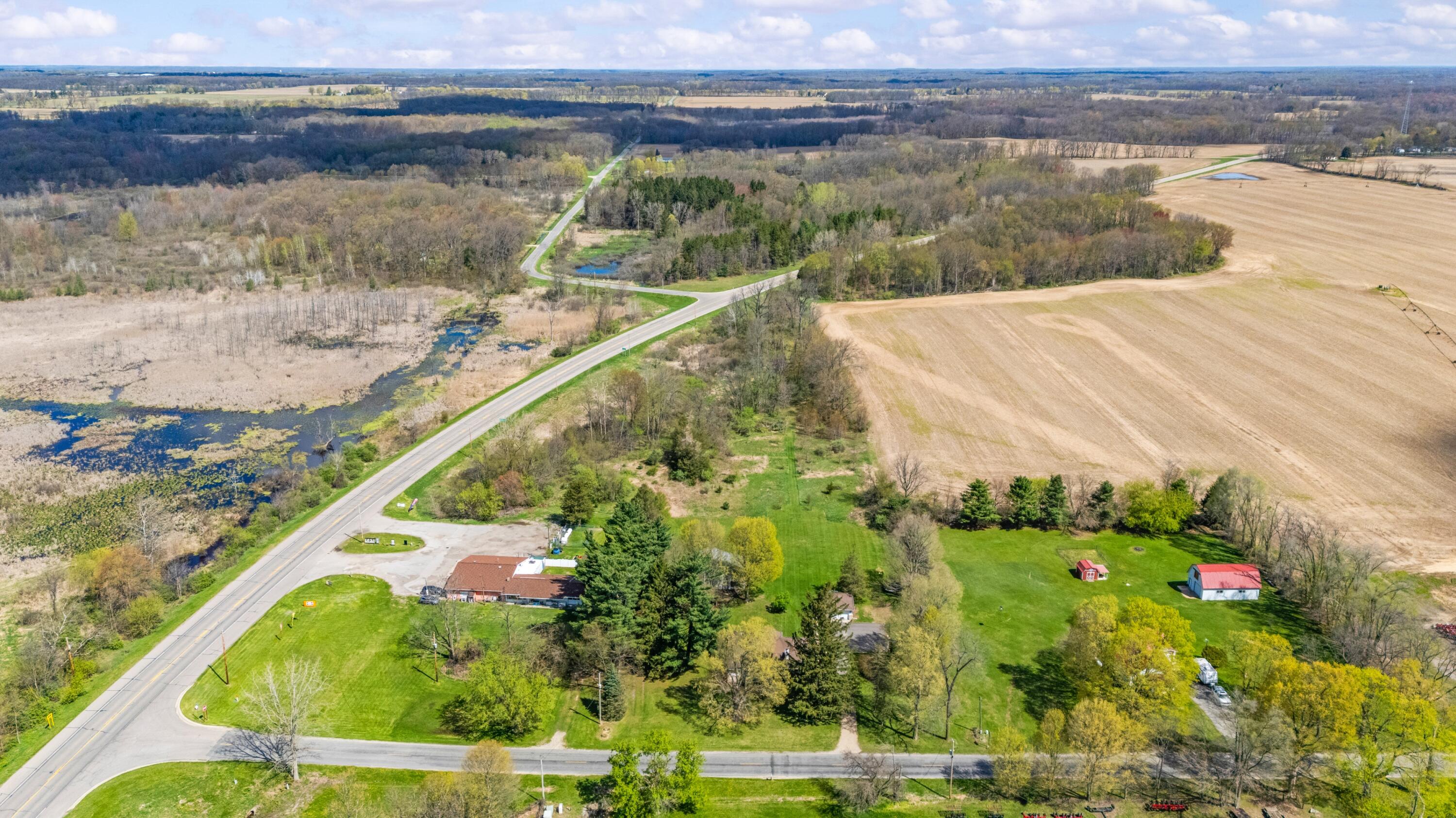 57802 92nd Avenue Dowagiac MI 49047