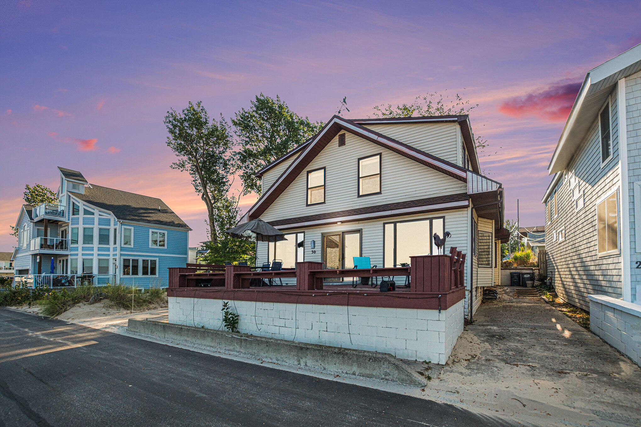 30 Lakeshore Drive South Haven MI 49090