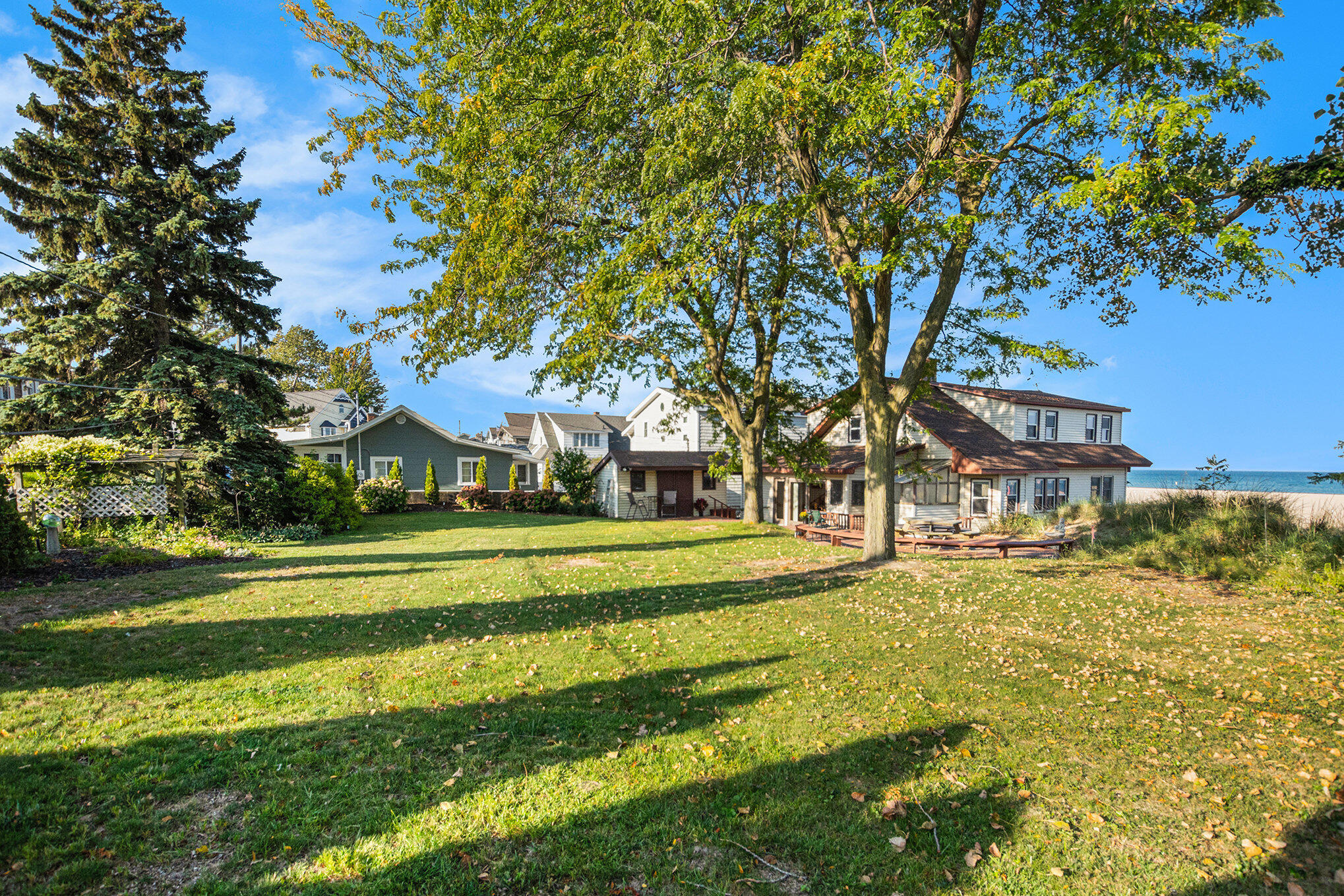 30 Lakeshore Drive South Haven MI 49090