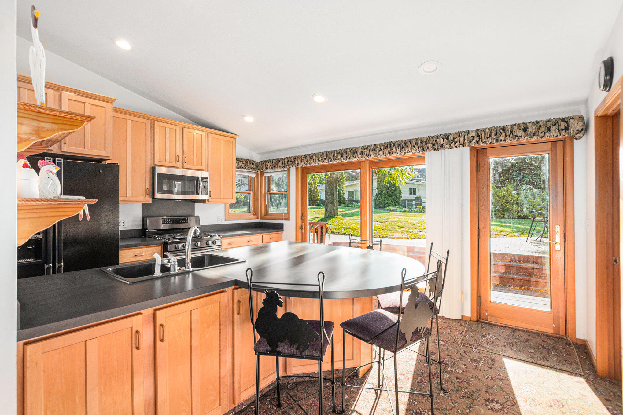 30 Lakeshore Drive South Haven MI 49090