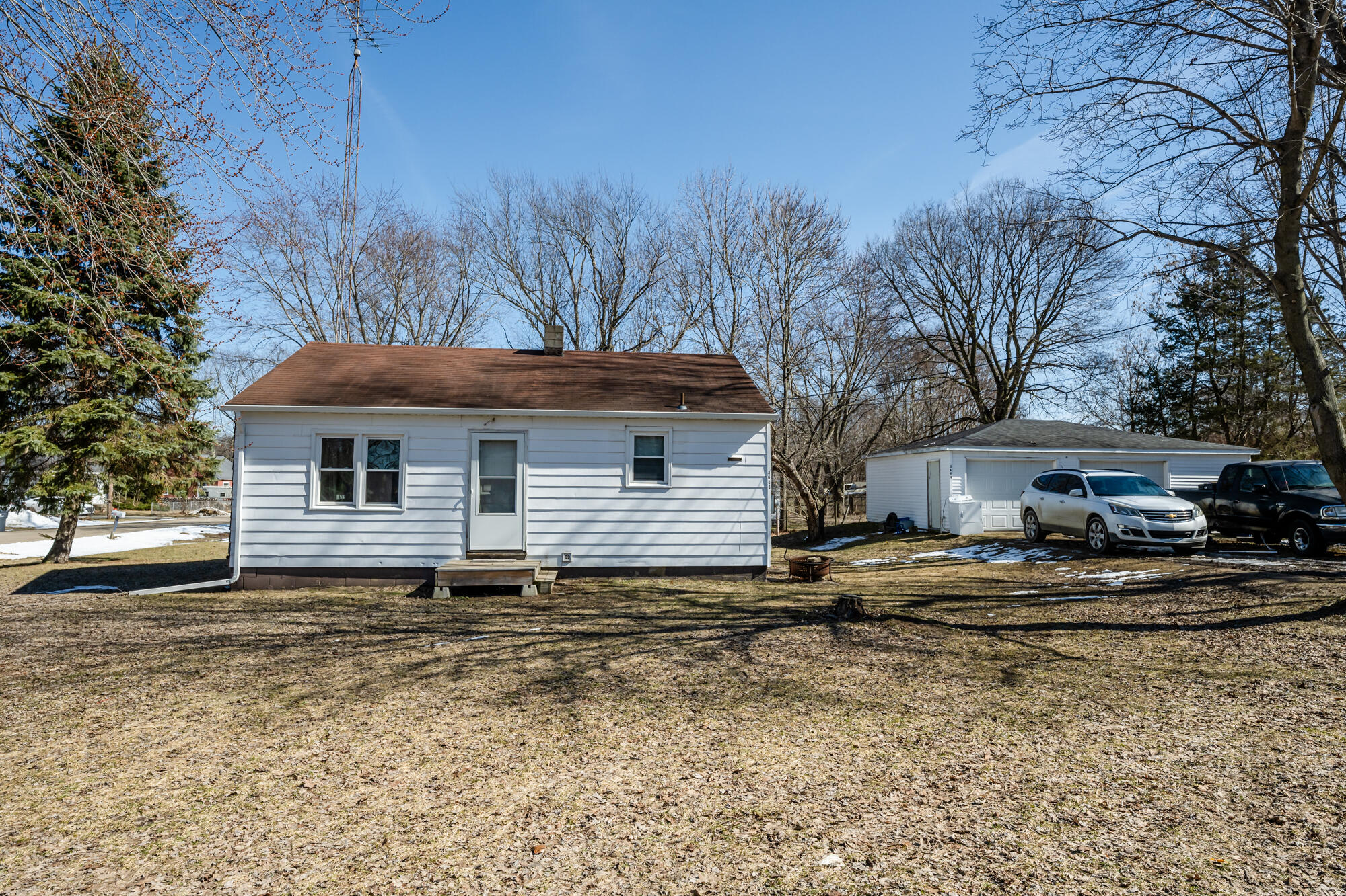 3608 Fieldtree Road Benton Harbor MI 49022